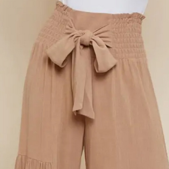 NWT Tan Smocking Waist Tier Wide Pants by Saints and Hearts size Large - Picture 3 of 4